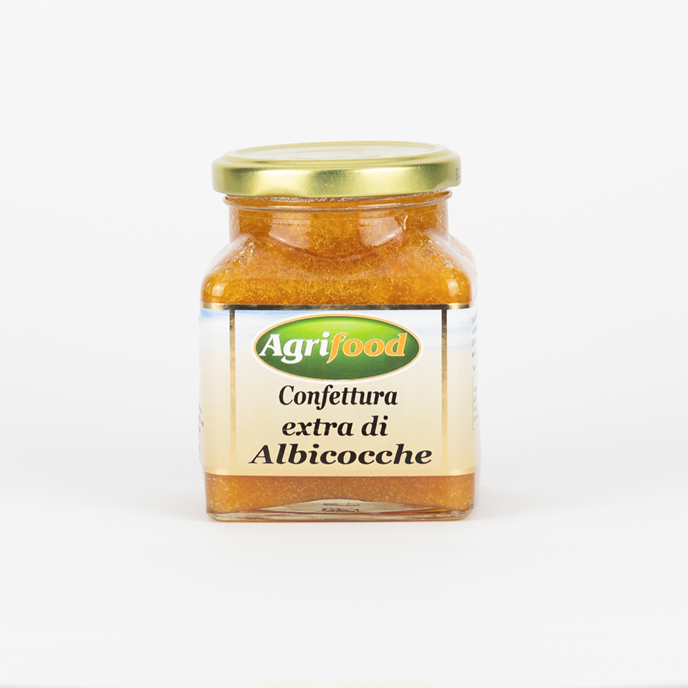 La confettura extra di albicocche